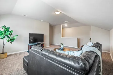 $425,000 | 505 Lucas Lane, Lavon, TX 75166