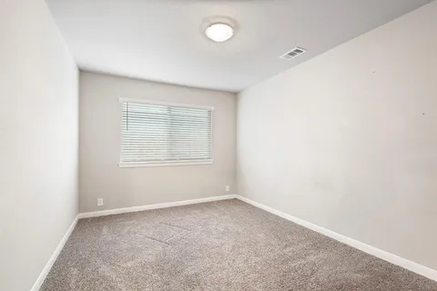 $425,000 | 505 Lucas Lane, Lavon, TX 75166