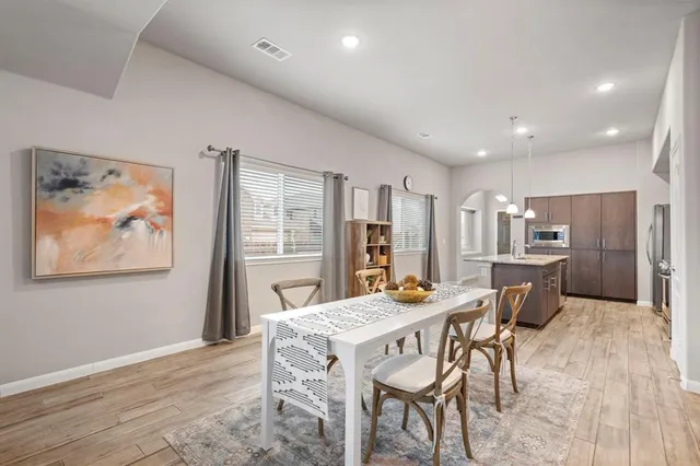 $425,000 | 505 Lucas Lane, Lavon, TX 75166