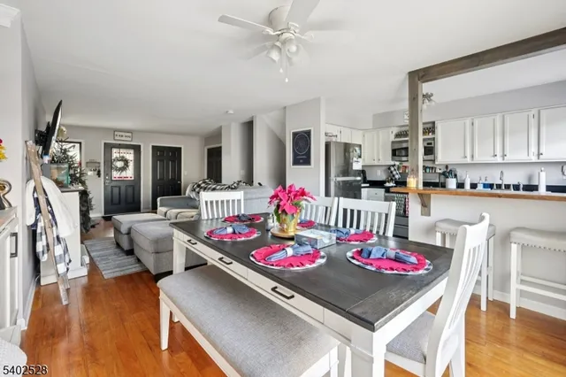 $325,000 | 15 Lakeview Terrace, Sussex, NJ 07461