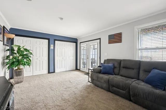 $325,000 | 15 Lakeview Terrace, Sussex, NJ 07461