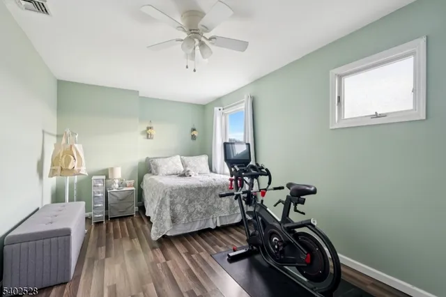 $325,000 | 15 Lakeview Terrace, Sussex, NJ 07461