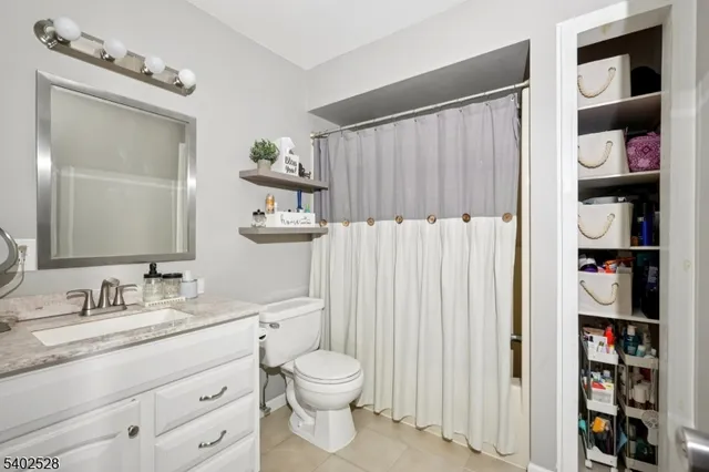 $325,000 | 15 Lakeview Terrace, Sussex, NJ 07461