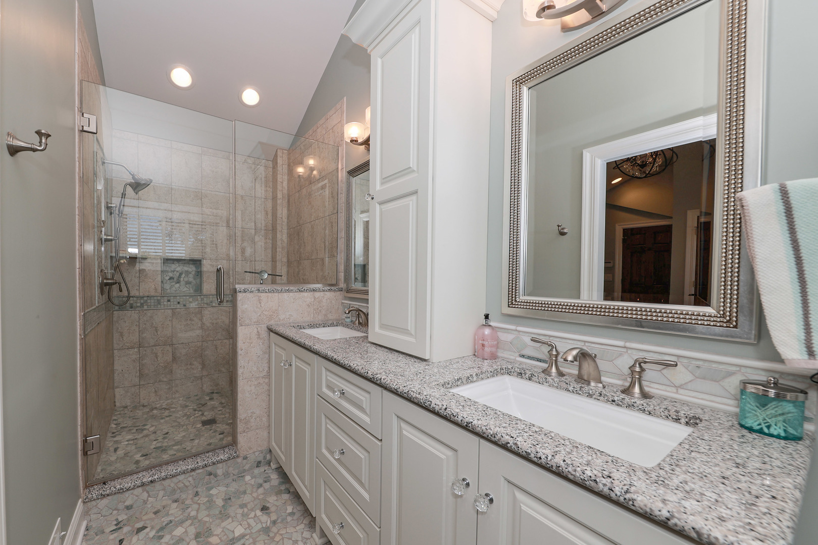 26000 Cottage Road Wilmington, IL 60481 - Photo 20 of 31 a bathroom with a granite countertop sink mirror and double
