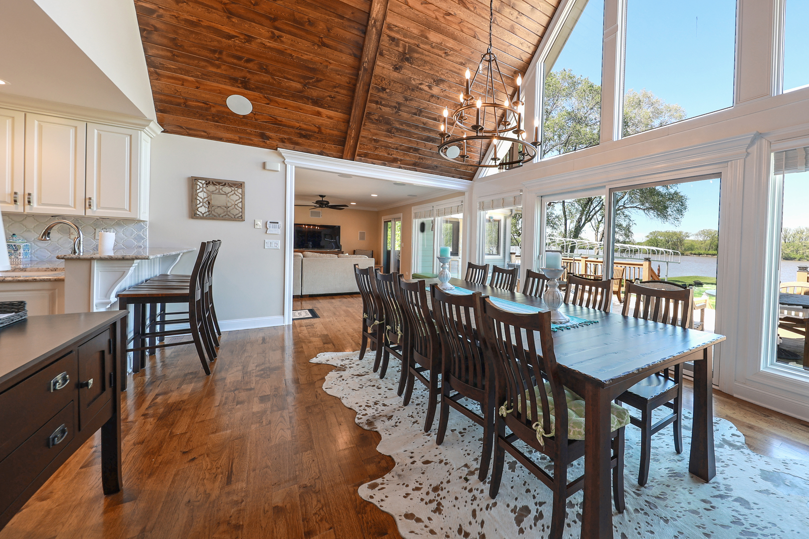 26000 Cottage Road Wilmington, IL 60481 - Photo 10 of 31 a view of a a dining room with furniture window and wooden floor