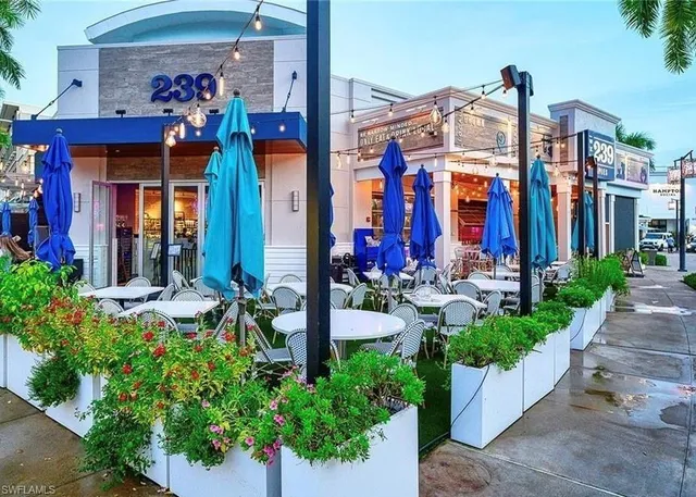 $10,000 | 10690 8th Street North, Naples, FL 34108