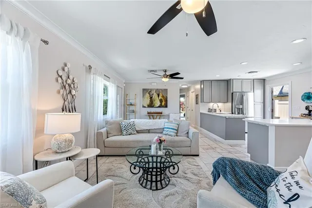 $10,000 | 10690 8th Street North, Naples, FL 34108