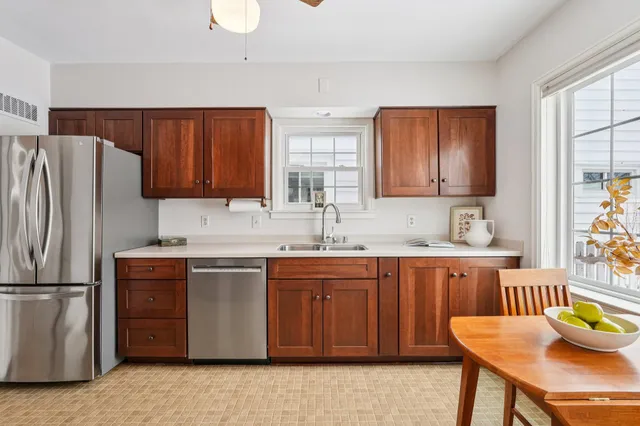 $399,900 | 120 West Henry Clay Street, Whitefish Bay, WI 53217