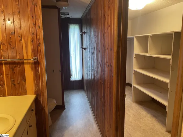 $570,000 | 445 Drummond Road, Enoree, SC 29335