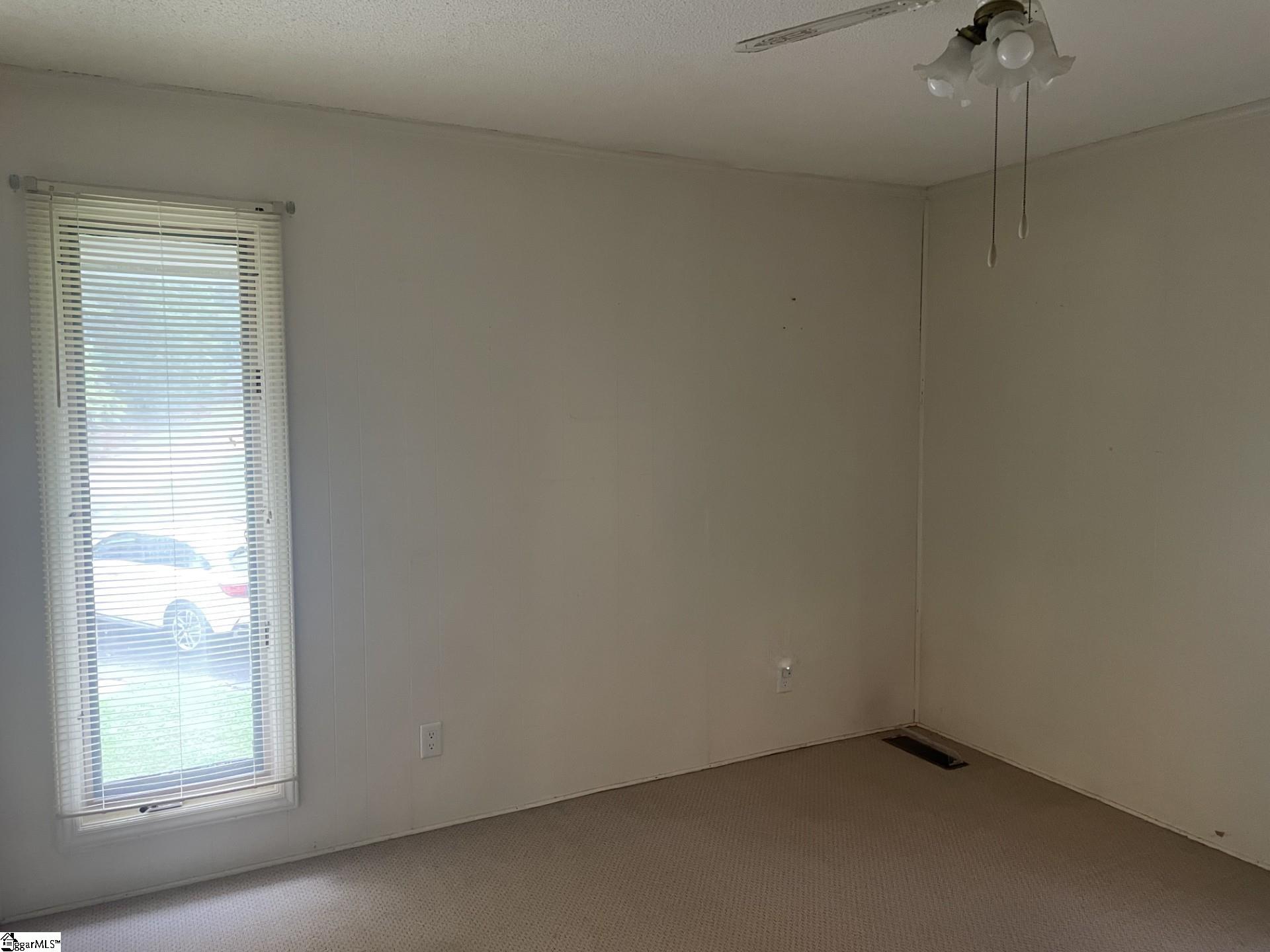 445 Drummond Road Enoree, SC 29335 - Photo 20 of 44