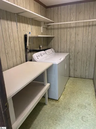 $570,000 | 445 Drummond Road, Enoree, SC 29335