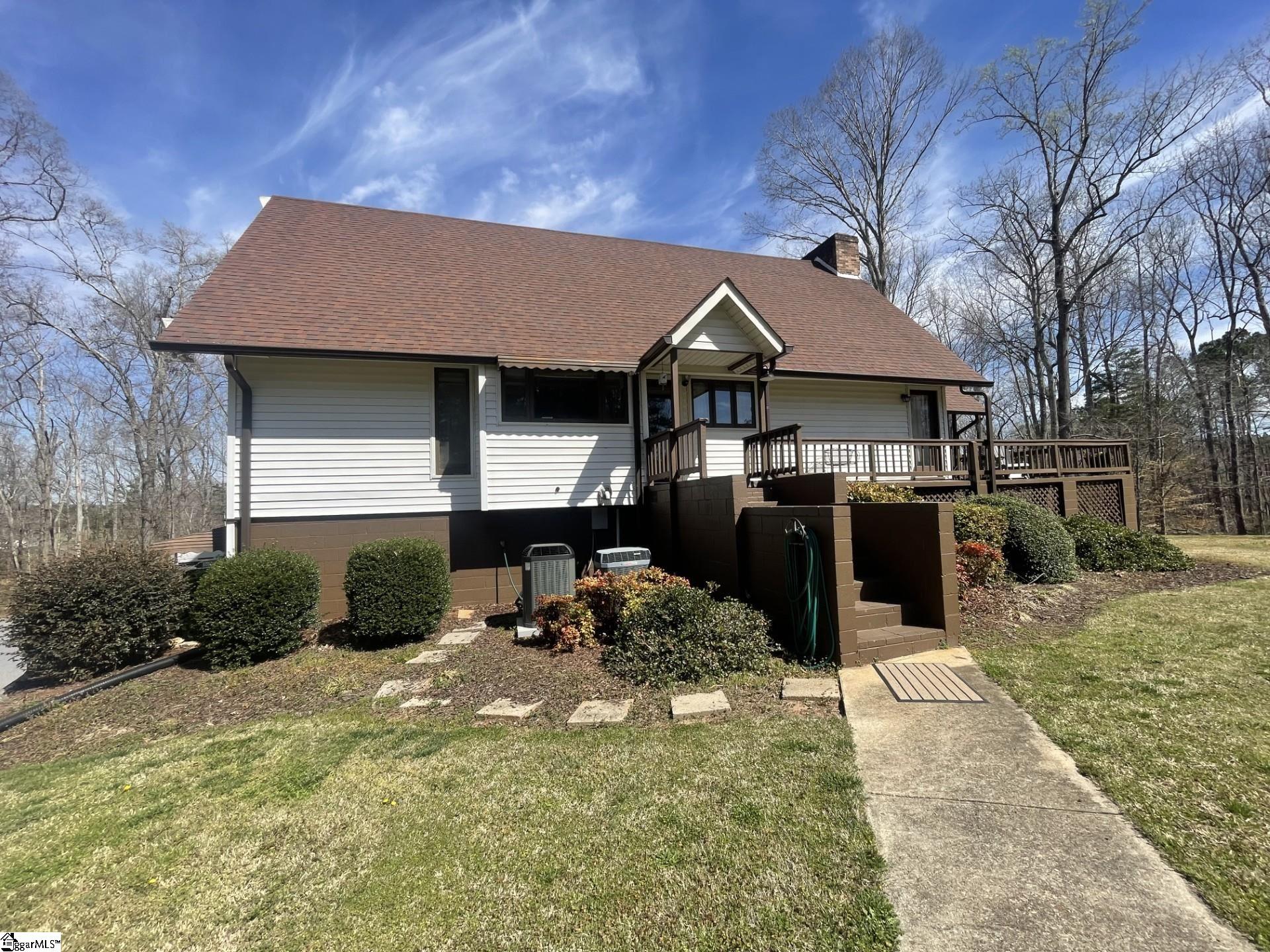 445 Drummond Road Enoree, SC 29335 - Photo 6 of 44