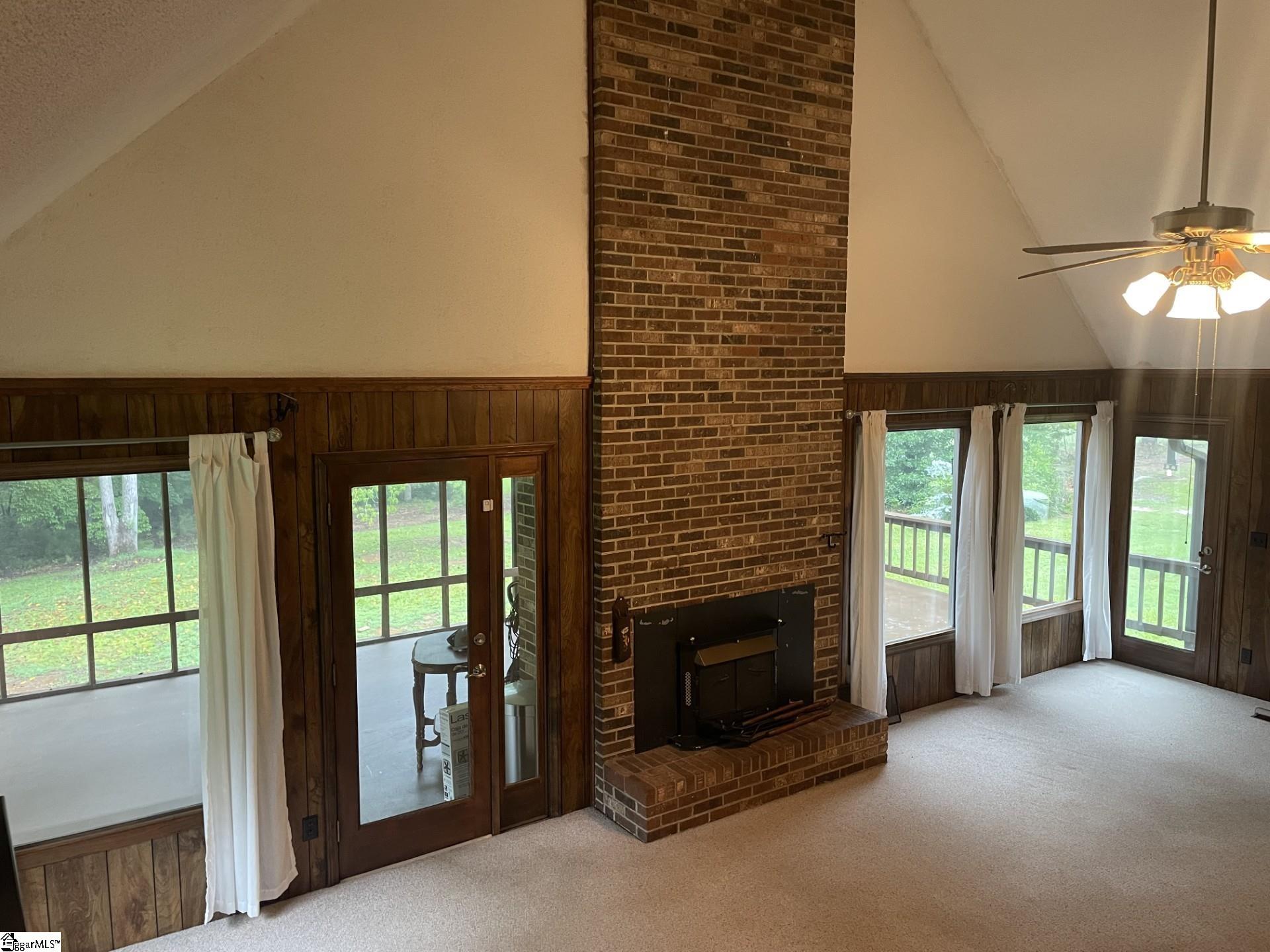 445 Drummond Road Enoree, SC 29335 - Photo 8 of 44