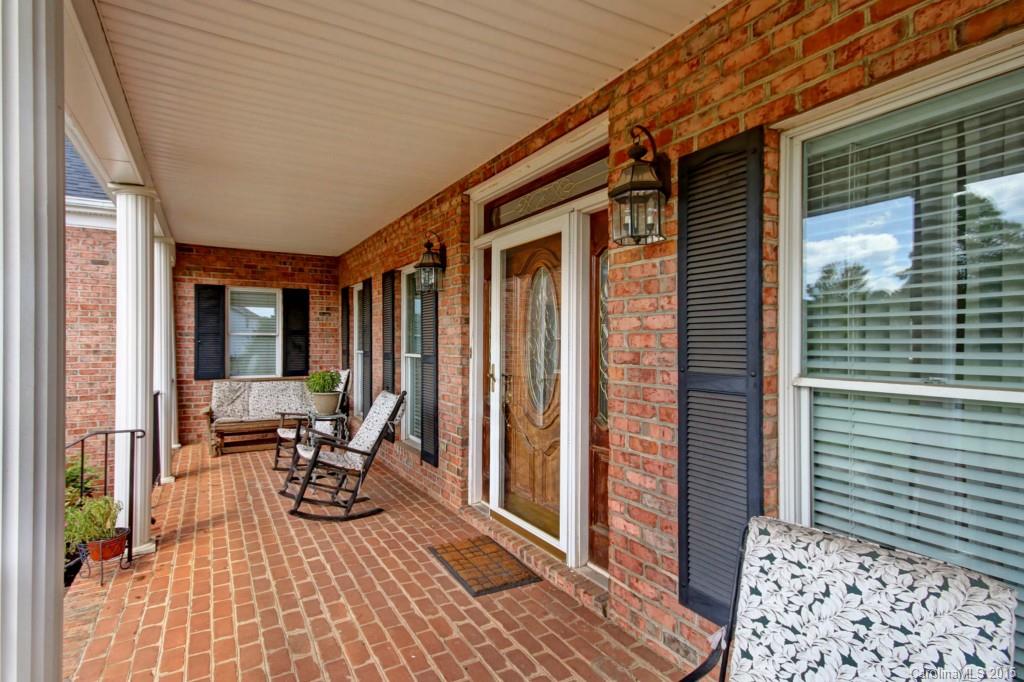 369 Hoover Road Troutman, NC 28166 - Photo 3 of 24 Gallery Image 3