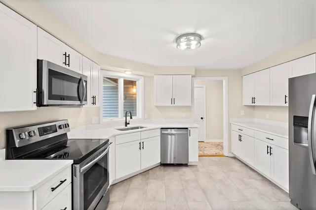 $549,900 | 80 Walden Pond Drive, Unit 80, Nashua, NH 03064