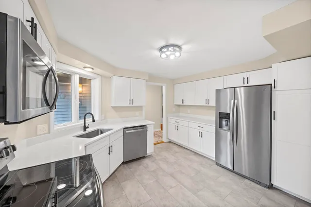 $549,900 | 80 Walden Pond Drive, Unit 80, Nashua, NH 03064