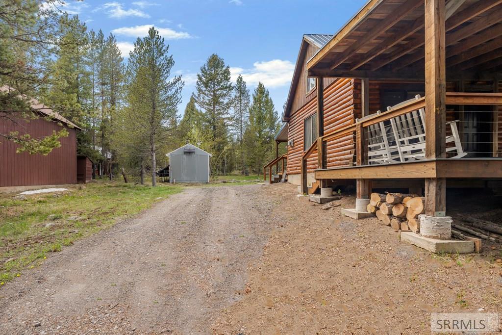 4043 Kiowa Road Island Park, ID 83429 - Photo 10 of 42
