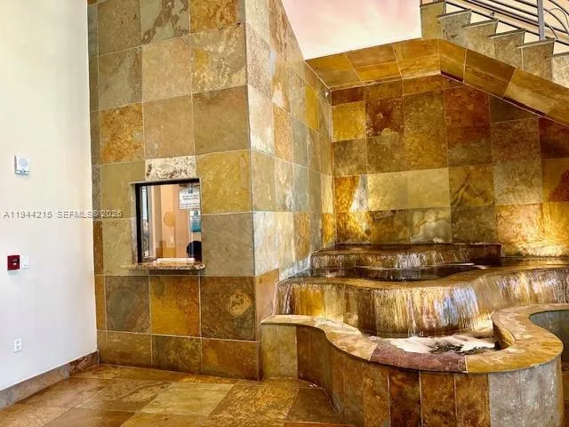 $3,000 | 1755 East Hallandale Beach Boulevard, Unit 1605E, Hallandale Beach, FL 33009