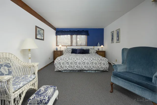 $199,000 | 19 Cedar Bluff Lane, Galena, IL 61036