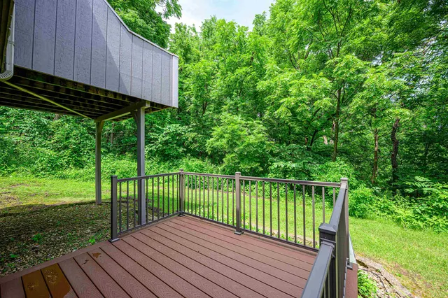 $199,000 | 19 Cedar Bluff Lane, Galena, IL 61036