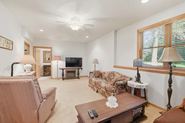 $429,900 | 1482 Riverside Drive, Unit 1482, River Falls, WI 54022
