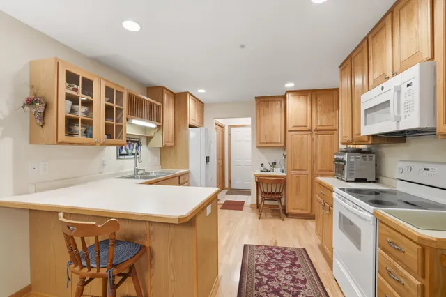 $429,900 | 1482 Riverside Drive, Unit 1482, River Falls, WI 54022