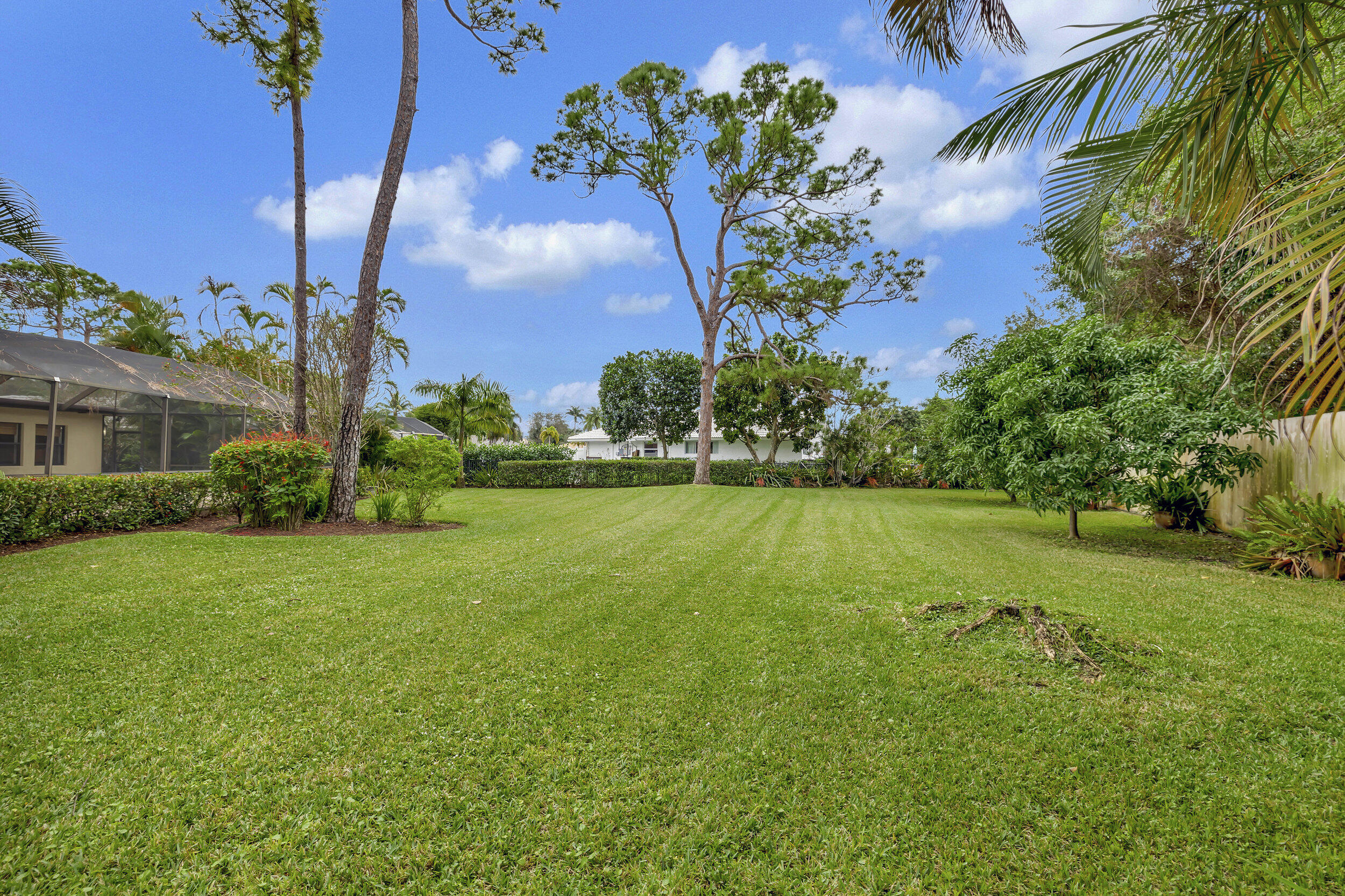 7566 Estrella Circle Boca Raton, FL 33433 - Photo 3 of 31 7566 Estrella Circle