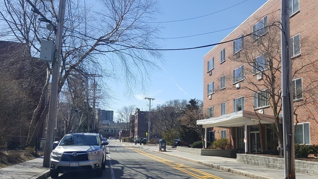 50 Green Street, Unit 107 Brookline, MA 02446 - Photo 16 of 17