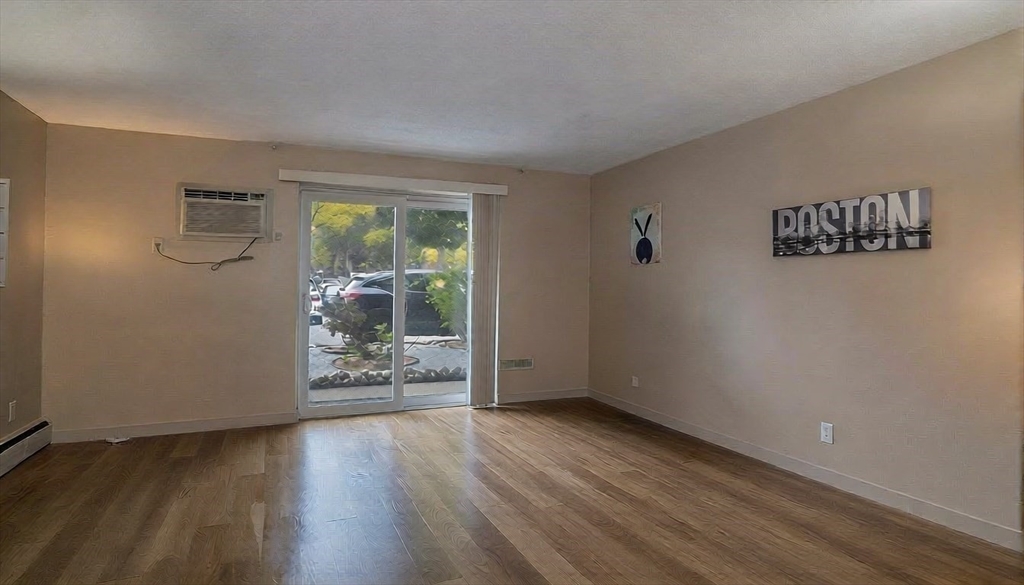 50 Green Street, Unit 107 Brookline, MA 02446 - Photo 4 of 17