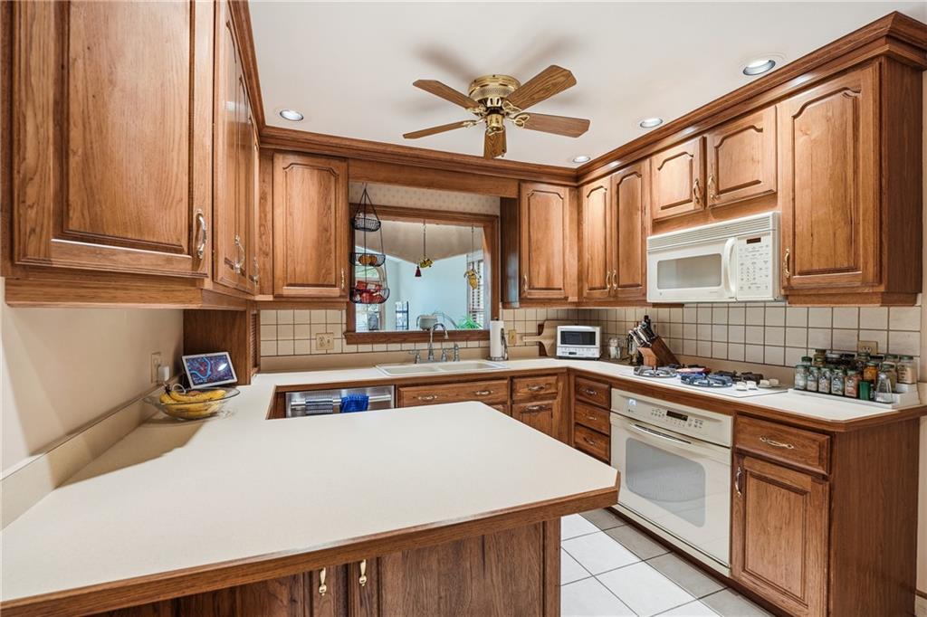 1325 Stanton Street Sharon, PA 16146 - Photo 13 of 33