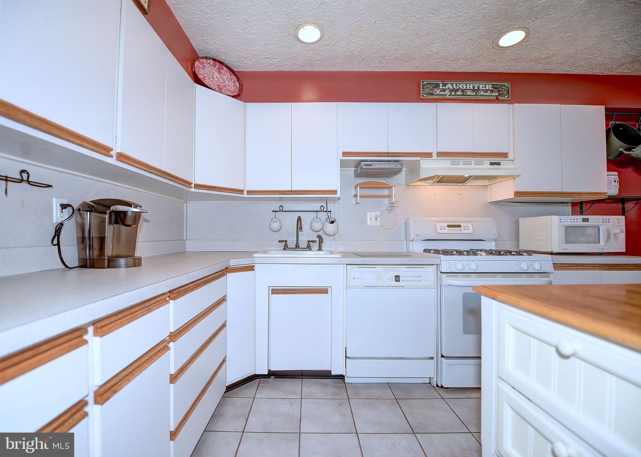 9104 Orbitan Road Baltimore, MD 21234 - Photo 11 of 33 Gallery Image 11