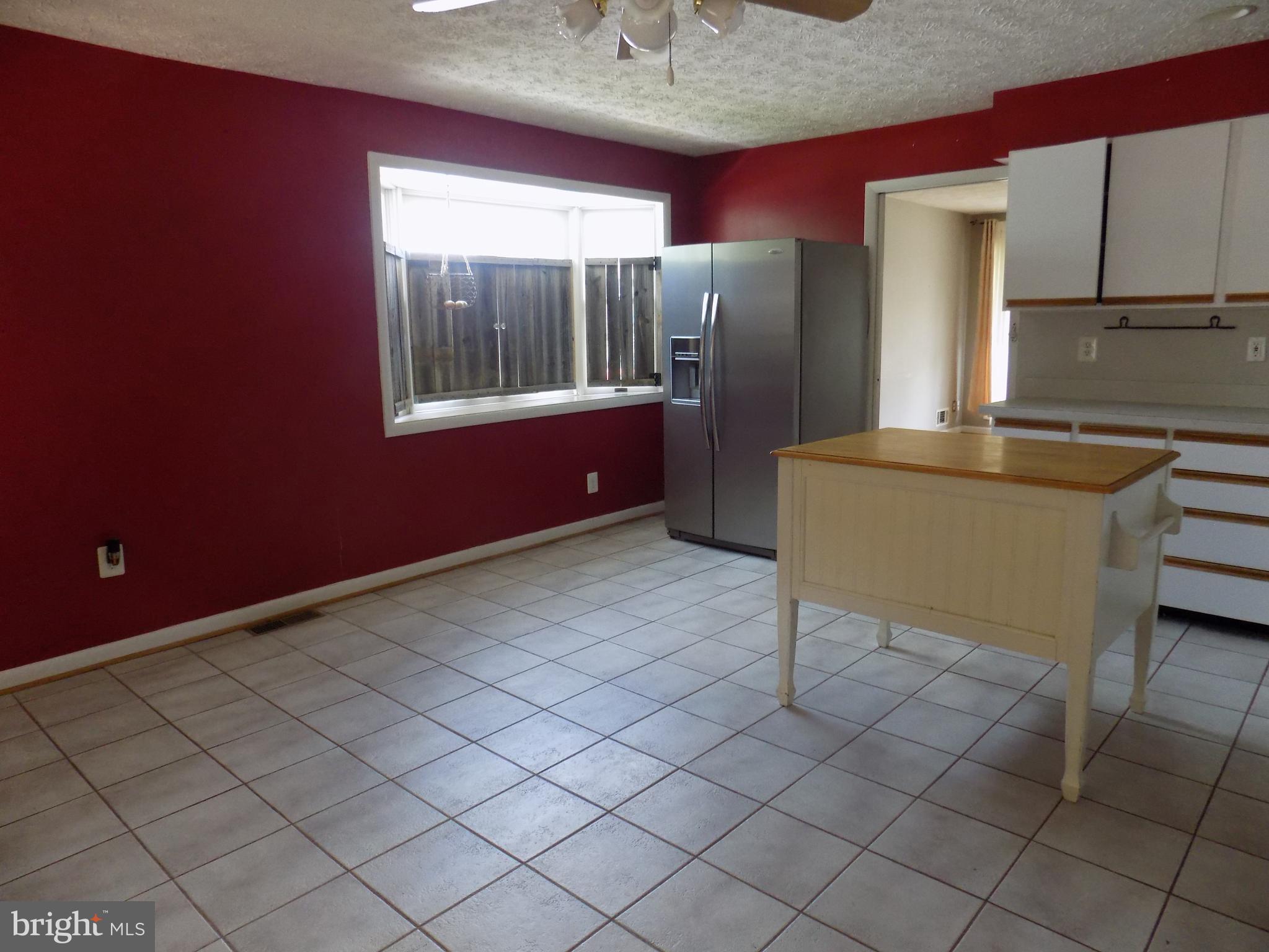 9104 Orbitan Road Baltimore, MD 21234 - Photo 14 of 33 Gallery Image 14