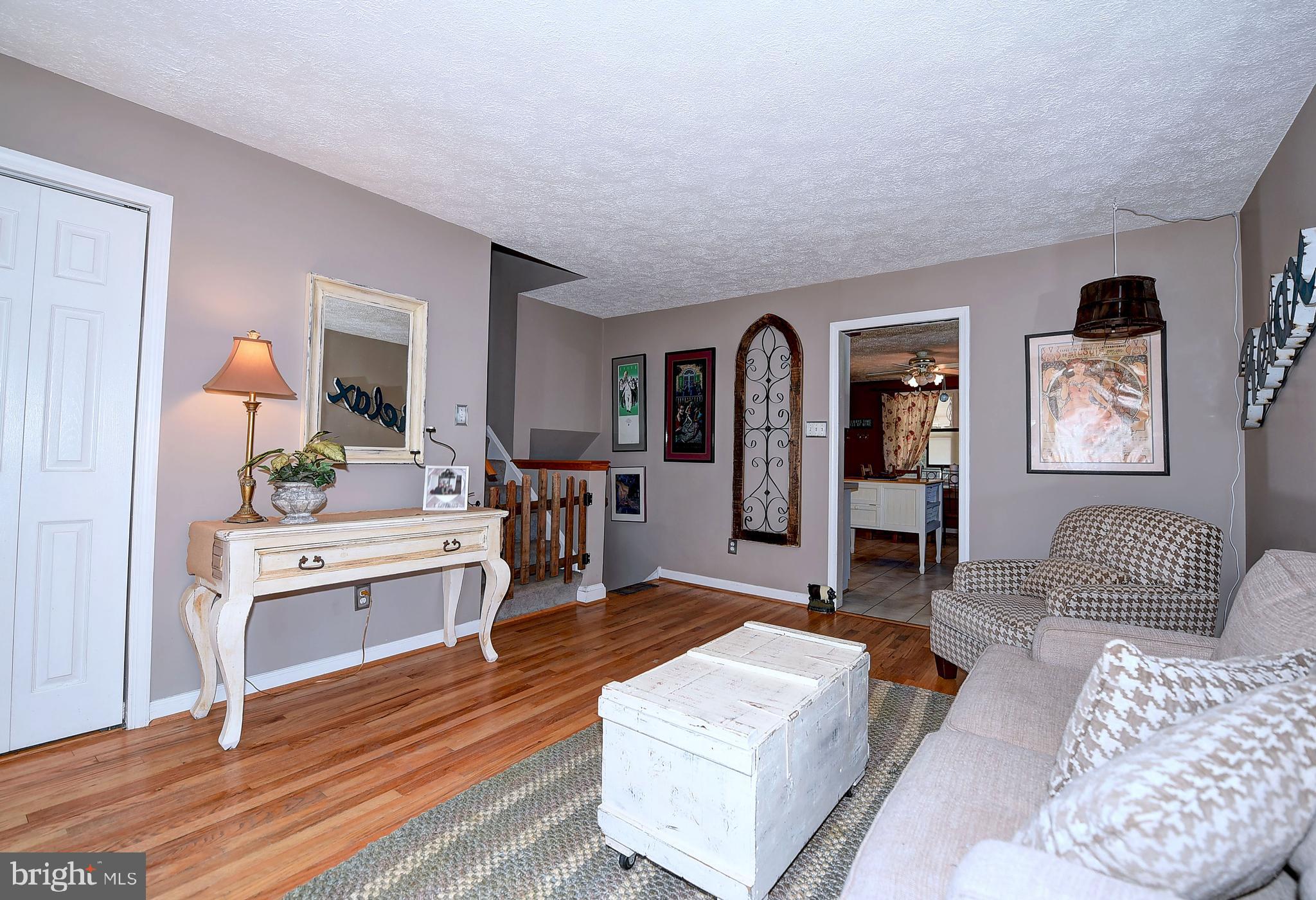 9104 Orbitan Road Baltimore, MD 21234 - Photo 7 of 33 Gallery Image 7