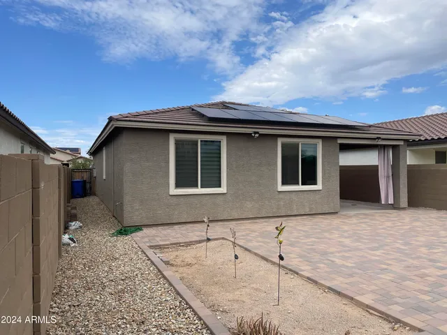 $1,950 | 16607 West Mescal Street, Surprise, AZ 85388