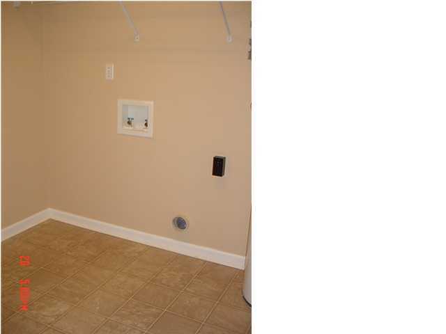 1752 Old Ranch Road Fort Walton Beach, FL 32547 - Photo 16 of 23 a view of an empty room