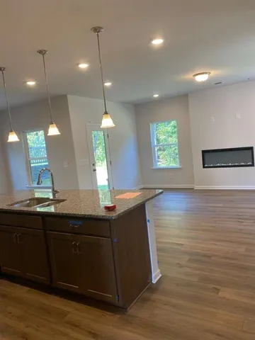 $2,190 | 804 Dundee Way, Cartersville, GA 30121