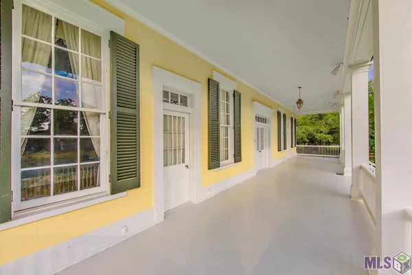 $2,300,000 | 4084 Highway 311, Houma, LA 70360