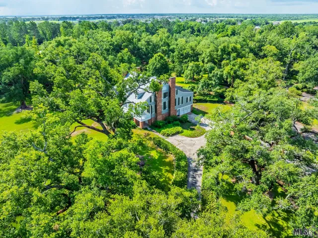 $2,300,000 | 4084 Highway 311, Houma, LA 70360