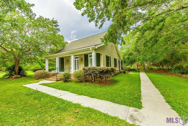 $2,300,000 | 4084 Highway 311, Houma, LA 70360