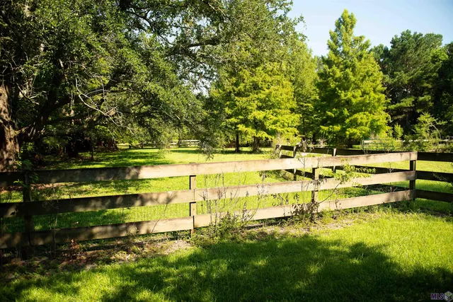 $2,300,000 | 4084 Highway 311, Houma, LA 70360