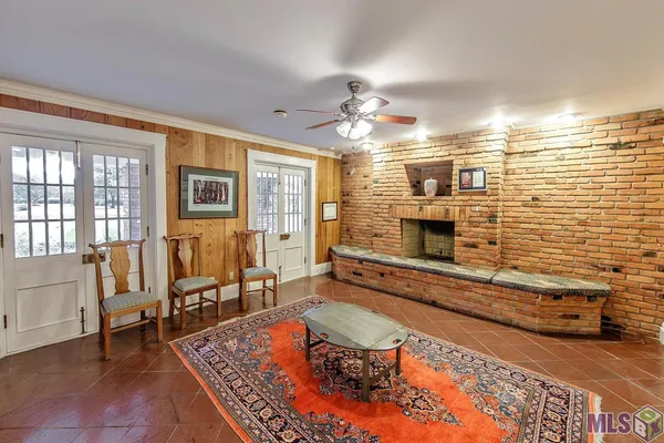 $2,300,000 | 4084 Highway 311, Houma, LA 70360