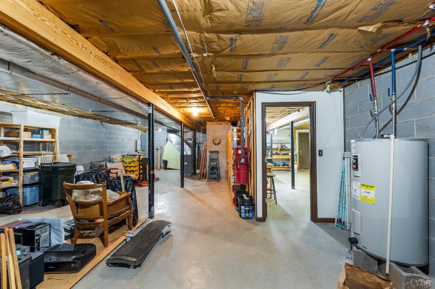 331 Johnson Drive Amherst, VA 24521 - Photo 17 of 37