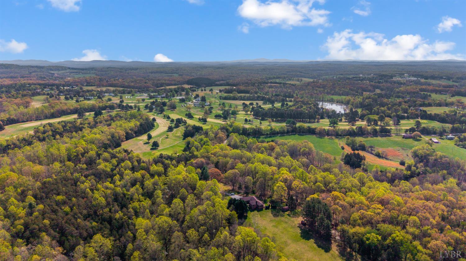 331 Johnson Drive Amherst, VA 24521 - Photo 34 of 37