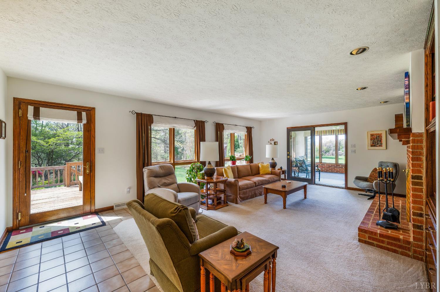 331 Johnson Drive Amherst, VA 24521 - Photo 4 of 37