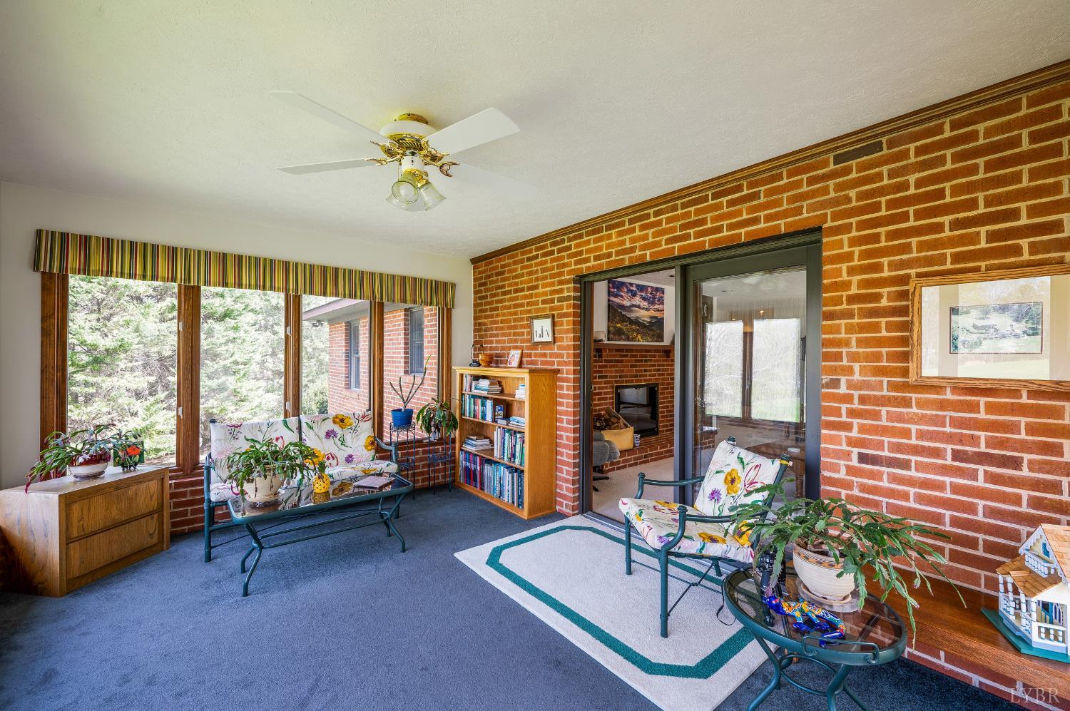 331 Johnson Drive Amherst, VA 24521 - Photo 6 of 37