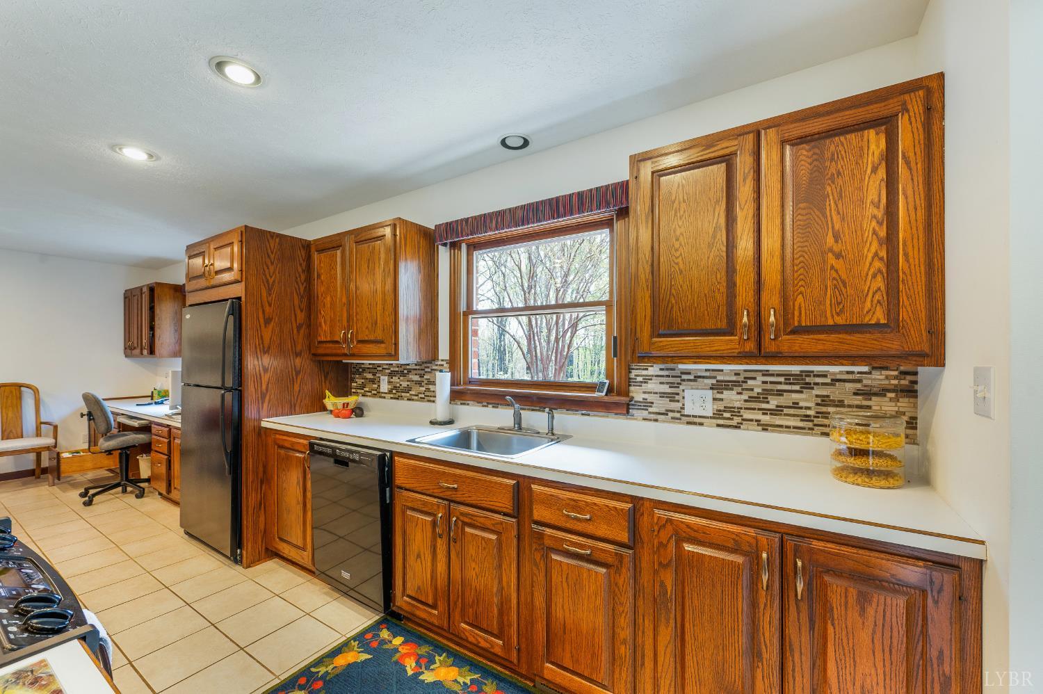 331 Johnson Drive Amherst, VA 24521 - Photo 9 of 37