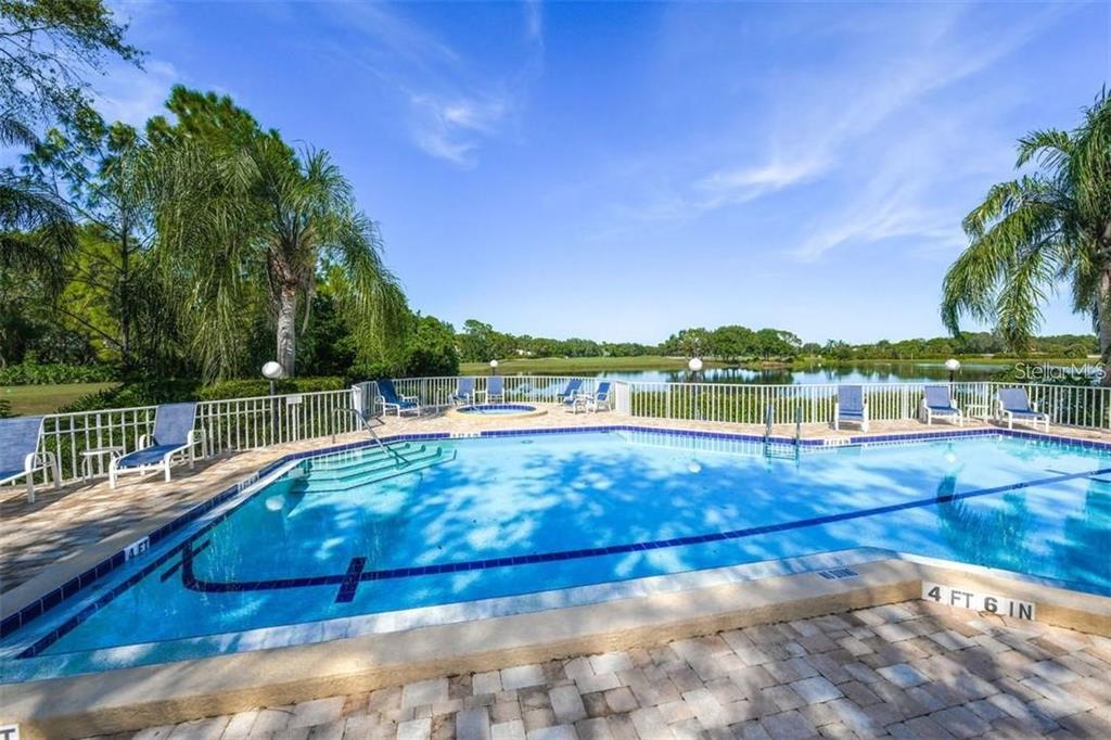 7904 Hampton Court University Park, FL 34201 - Photo 2 of 50