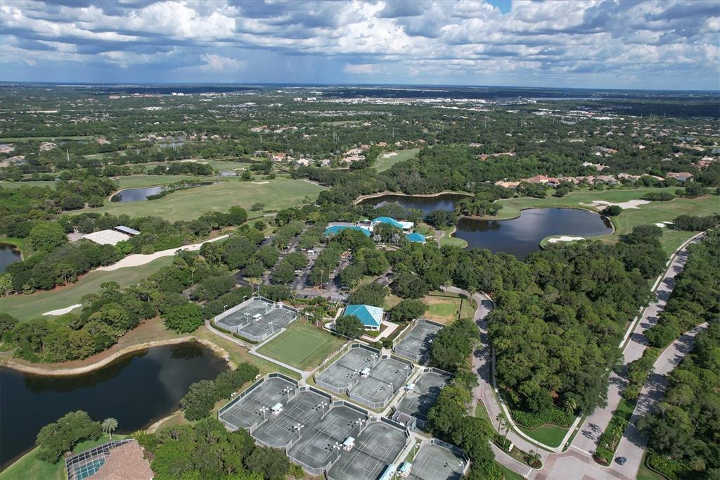 7904 Hampton Court University Park, FL 34201 - Photo 30 of 50