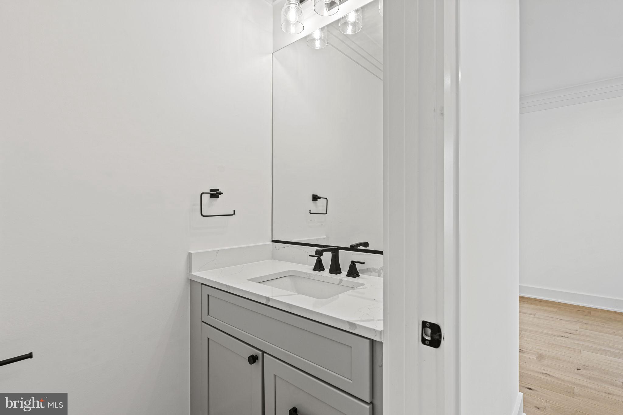 3512 Decatur Avenue Kensington, MD 20895 - Photo 13 of 36 Powder room