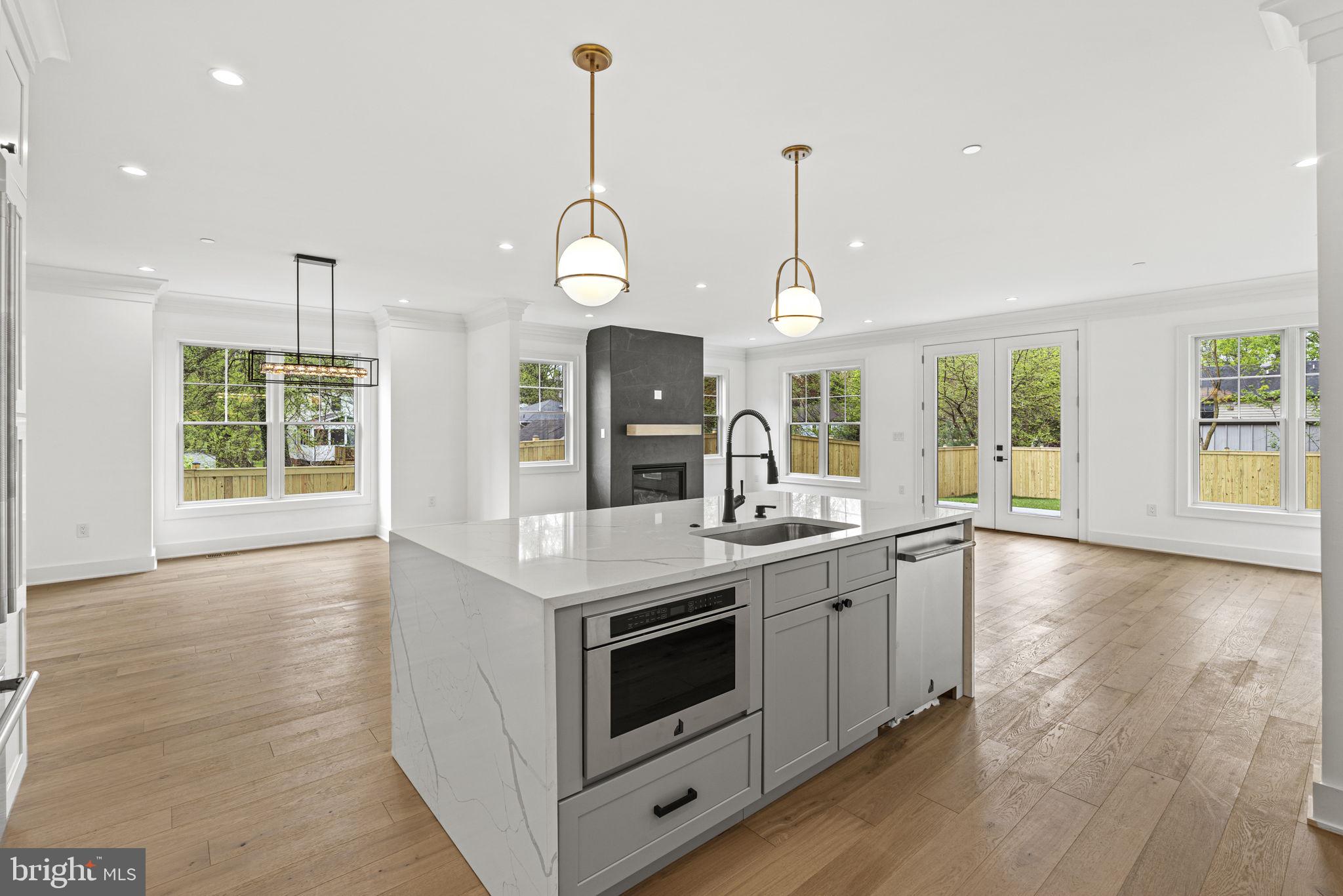 3512 Decatur Avenue Kensington, MD 20895 - Photo 4 of 36 Kitchen into Family room and Dining